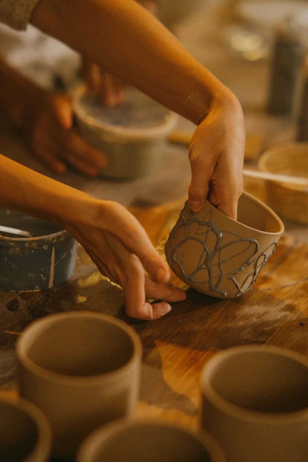 Pottery workshop with a local artisan